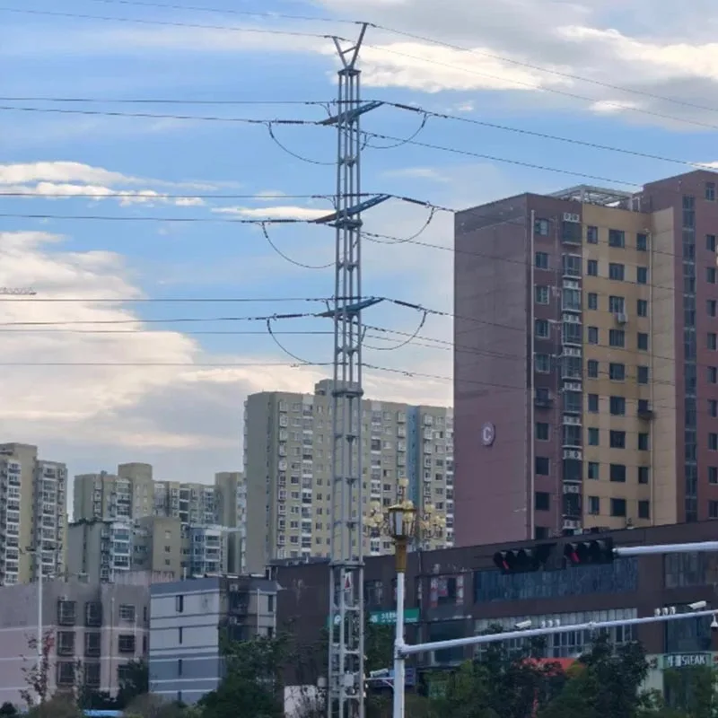 Stalowa wieża kątowa linii przesyłowej 110 kV