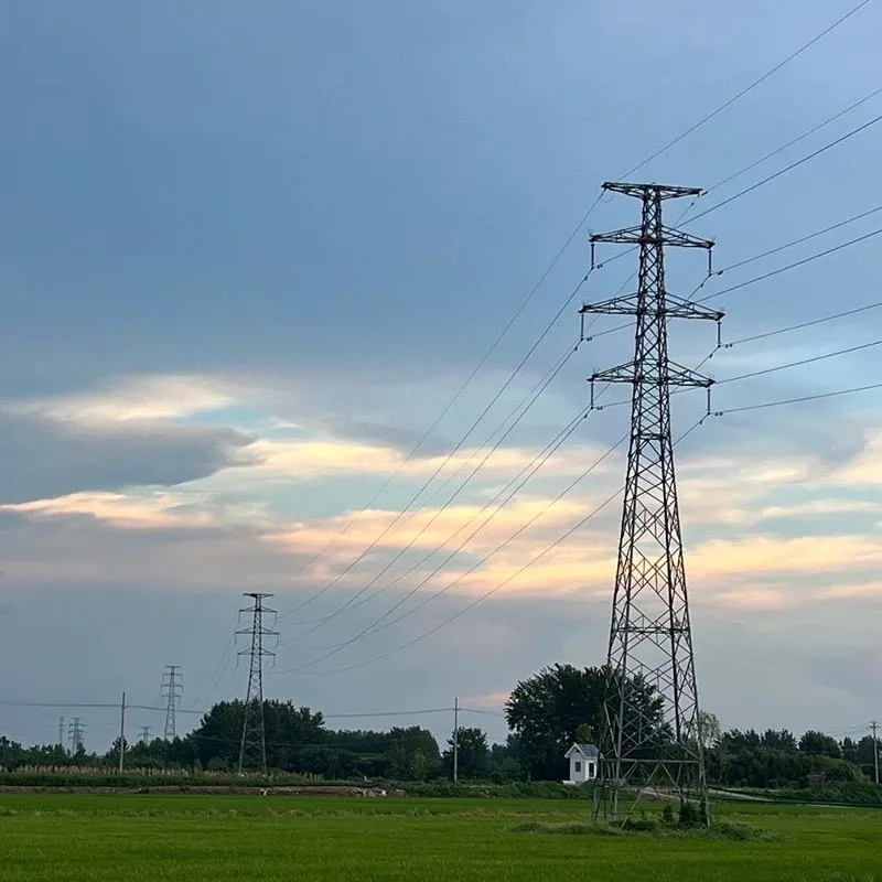 Stalowa wieża kąta transmisji